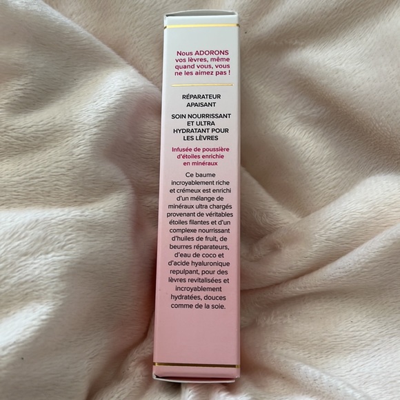 Too Faced Hangover Pillow Balm Ultra-Hydrating Lip Treatment (original) - Picture 4 of 6